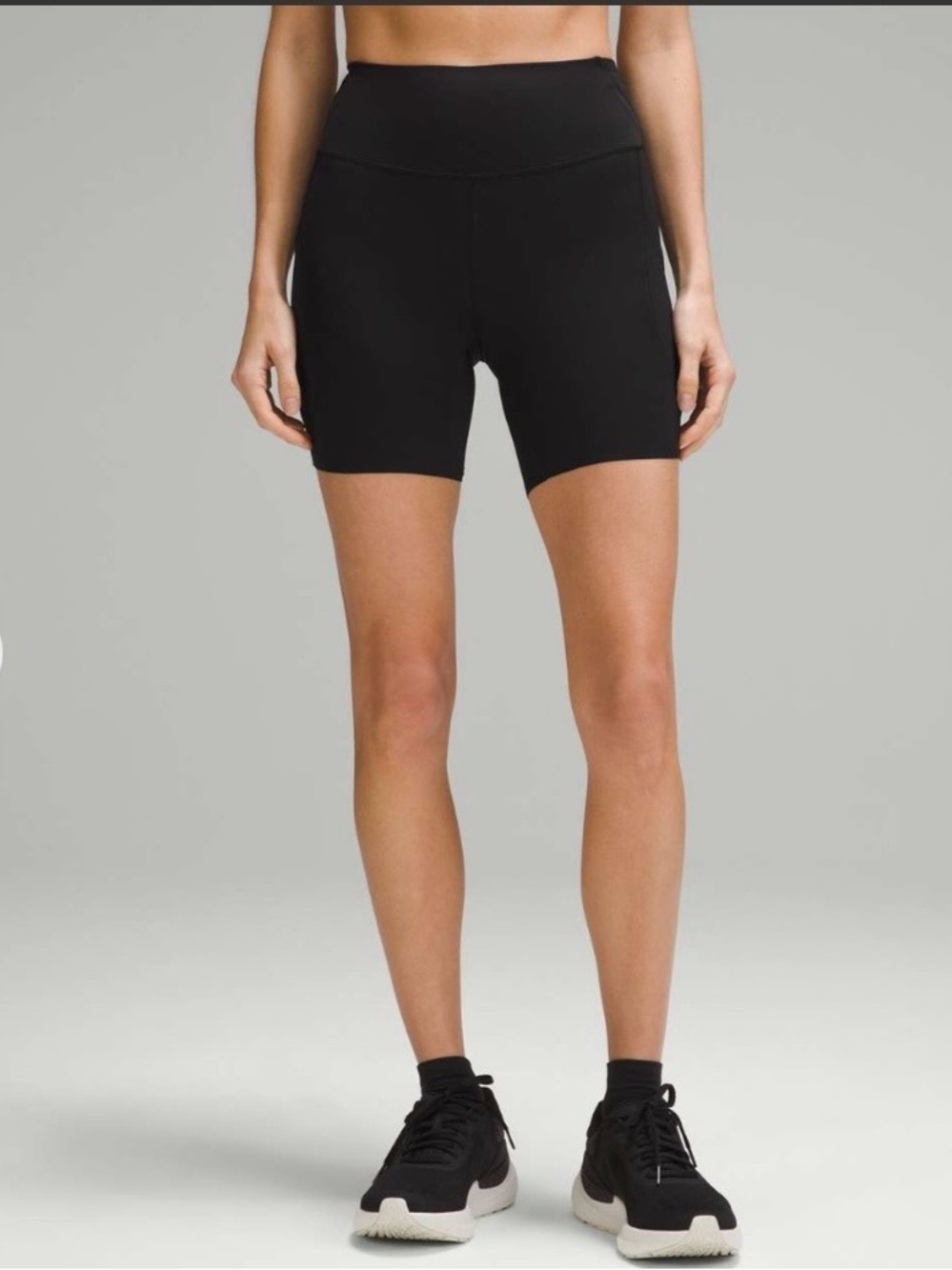 lululemon Fast and Free High-Rise Short 6" w/Pockets 
W7CPPS 
Black 10 EUC